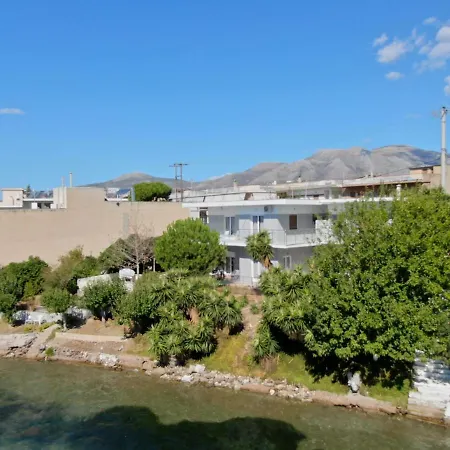 ホテル Evia Mare *